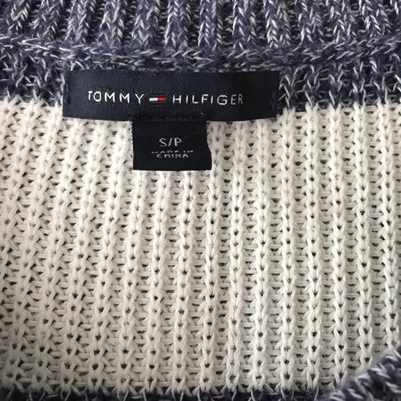 3/4 Tommy Hilfiger sweater - Picture 2 of 8